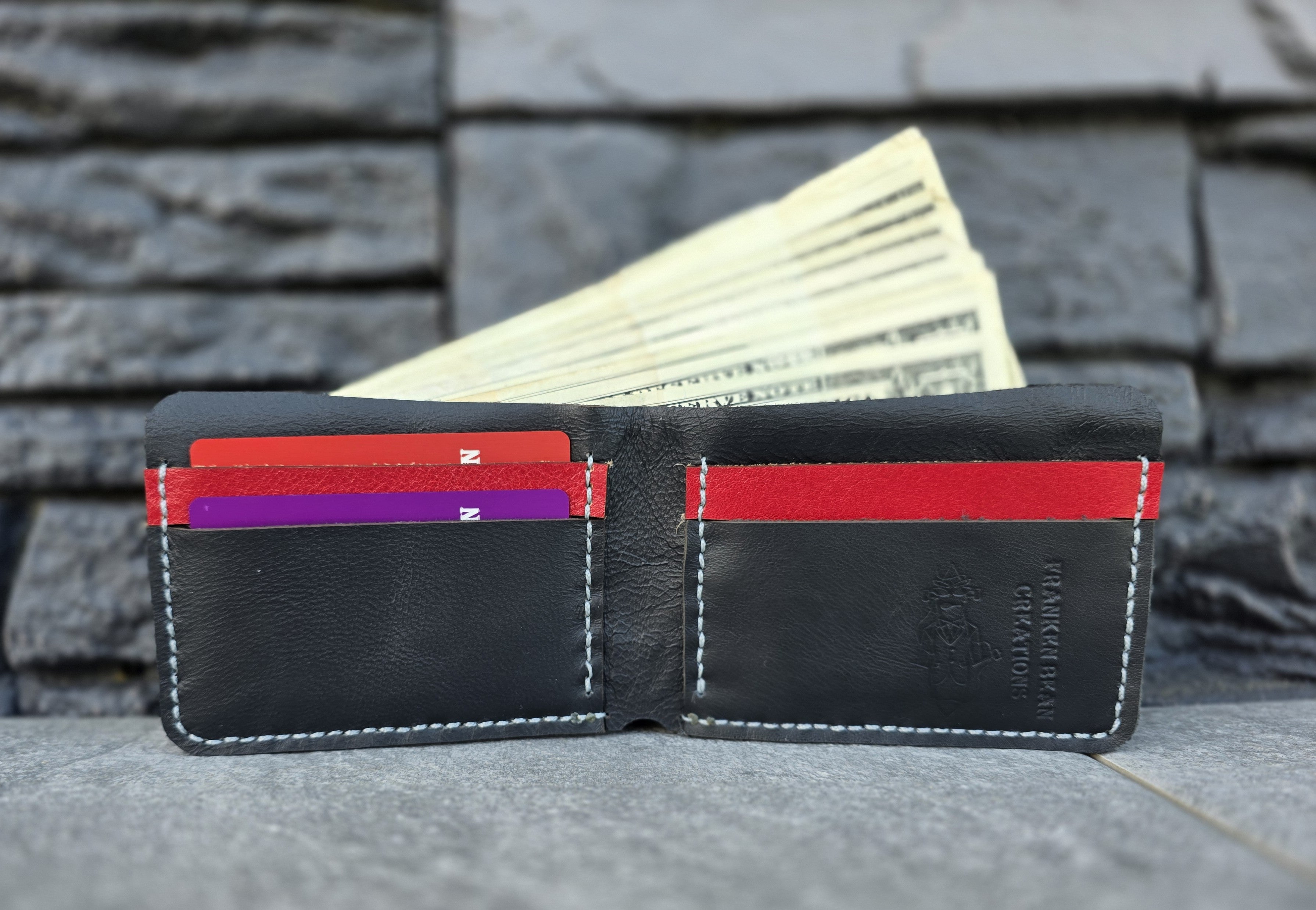 Traditional Bi-Fold (2)