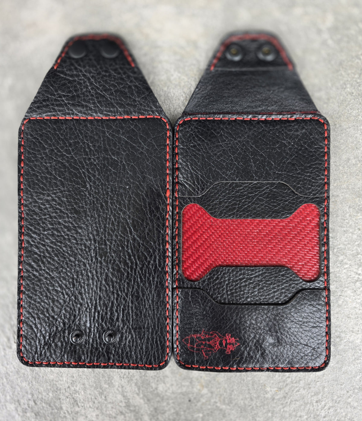 Executive Chaos Snap BiFold 1